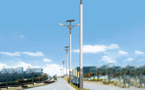 充放电检测实战：阿图什太阳能路灯运维笔记——零成本判断电池健康与光伏效能